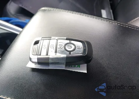 2021 Ford Explorer Limited z USA, uszkodzony, nr VIN 1FMSK7FH3MGA16534